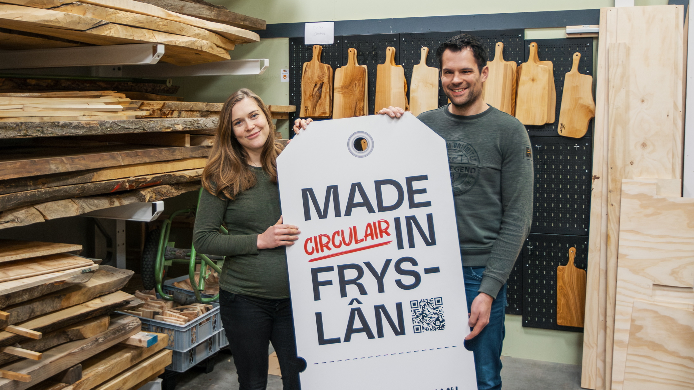 Hout met een verhaal: Danita en Ithran van Stadshout Leeuwarden over hun circulaire missie